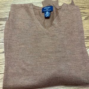 Brooks Brothers outlet sweater.   Size L.   Burnt Orange
